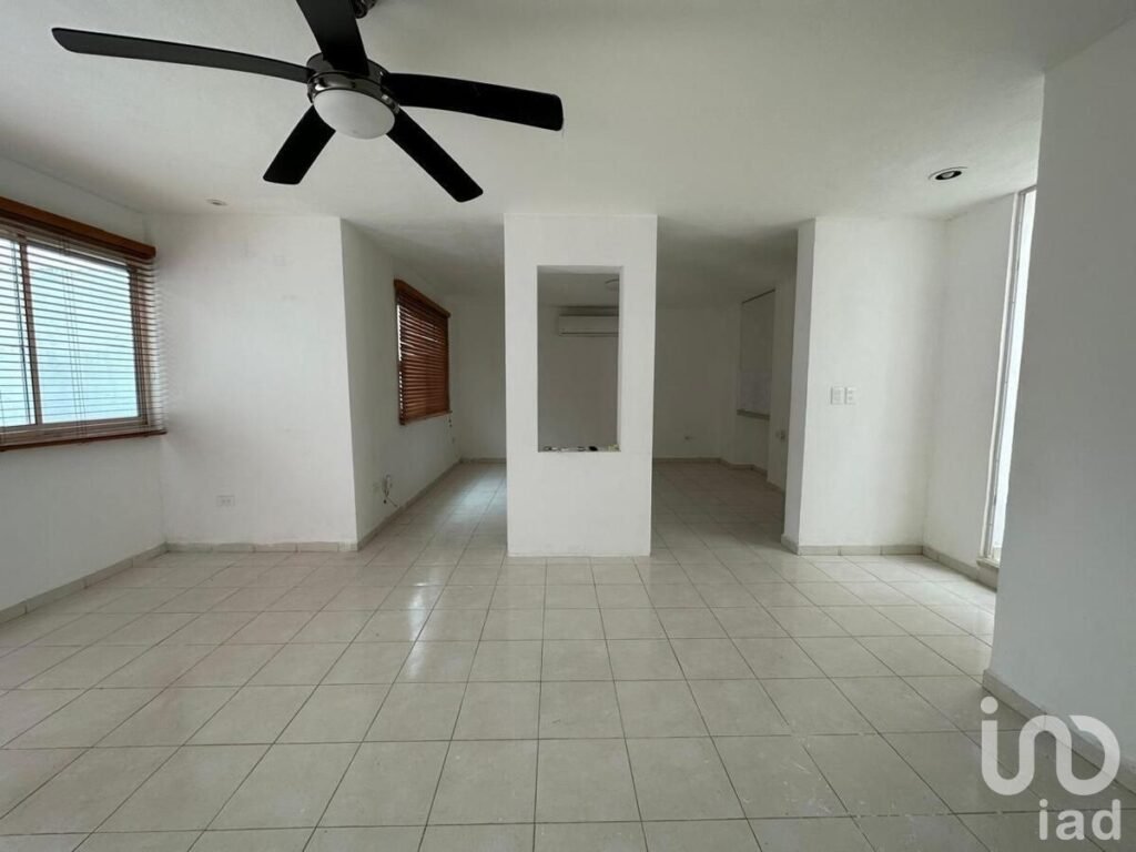 Casa en renta ideal para oficinas, norte de Mérida, Altabrisa