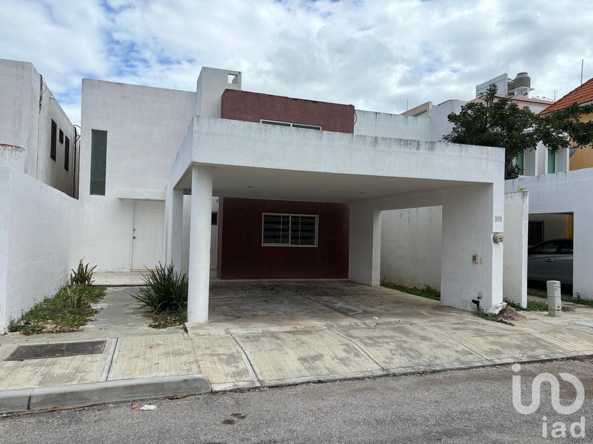 Casa en renta ideal para oficinas, norte de Mérida, Altabrisa