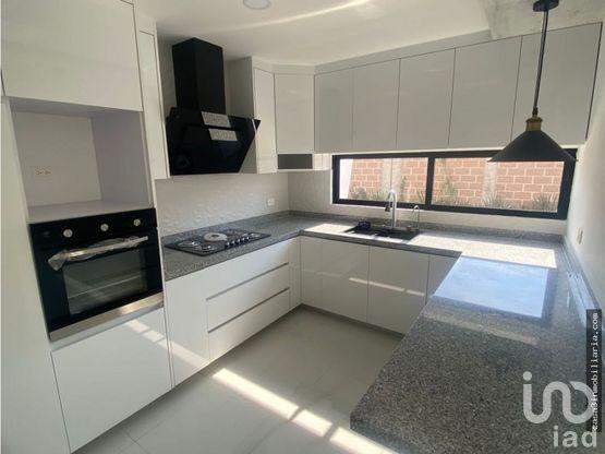 Casa En Venta En Cholula Zona La Carcaña, Con Recamara En Planta Baja