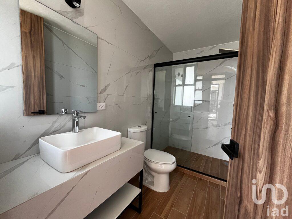 Casa En Venta En Cholula Zona La Carcaña, Con Recamara En Planta Baja