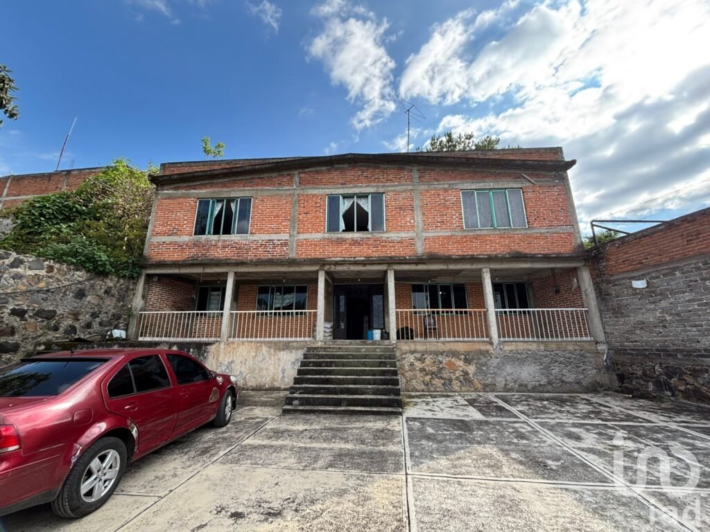 CASA EN VENTA EN PATZCUARO MICH