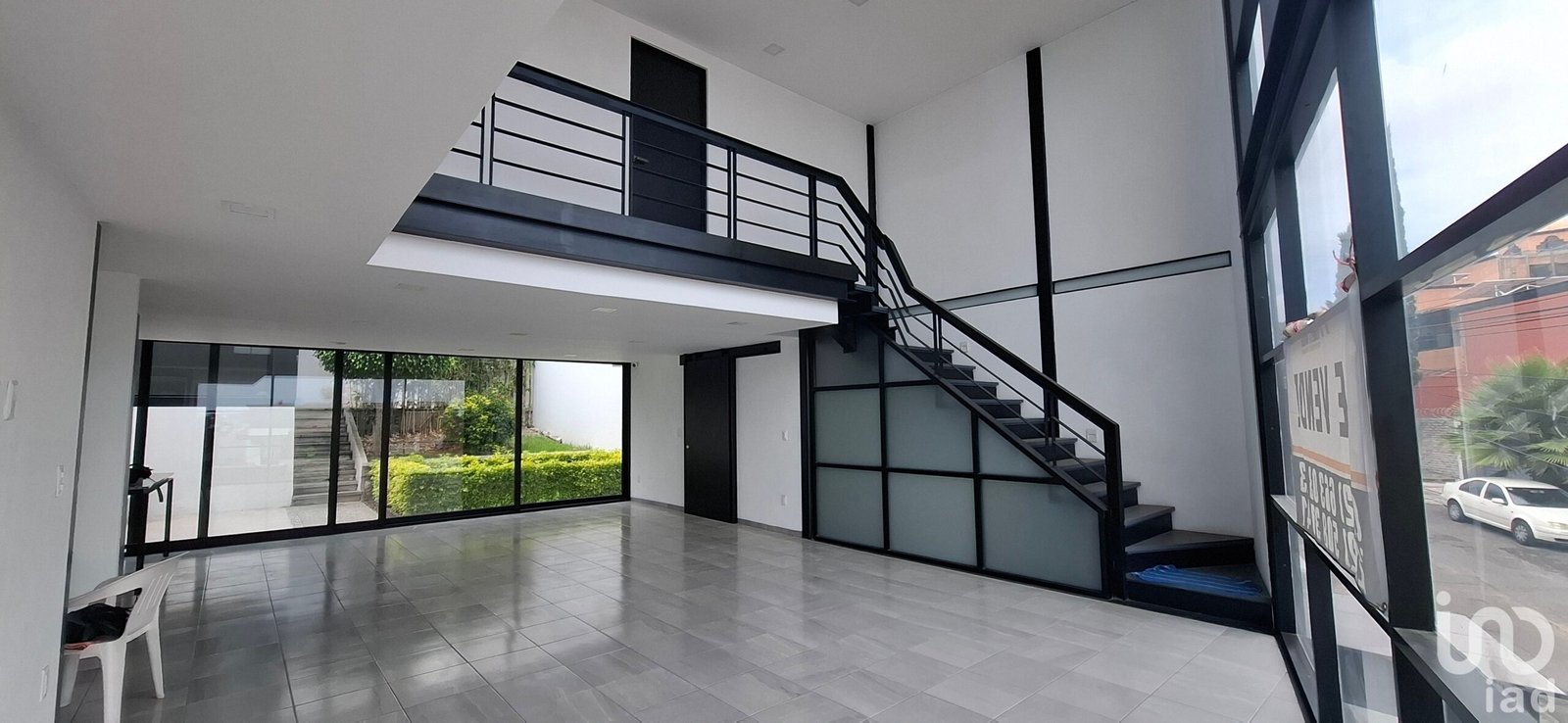 Casa En Venta En Lomas Del Marmol 1En Puebla, Con Estilo Moderno Industrial