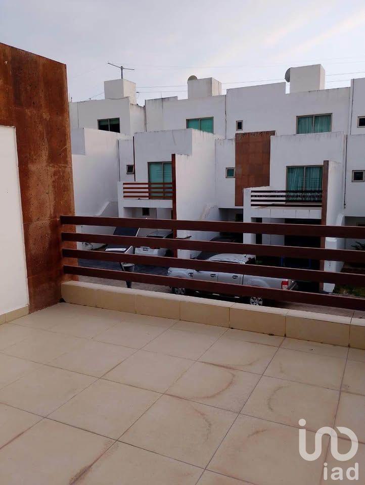 VENTA DE CASA EN JARDINES DE LAS FLORES TUXTLA GUTIERREZ