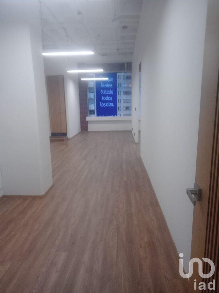 Rento Oficina en Lomas de Tecamachalco, Naucalpan,CDMX