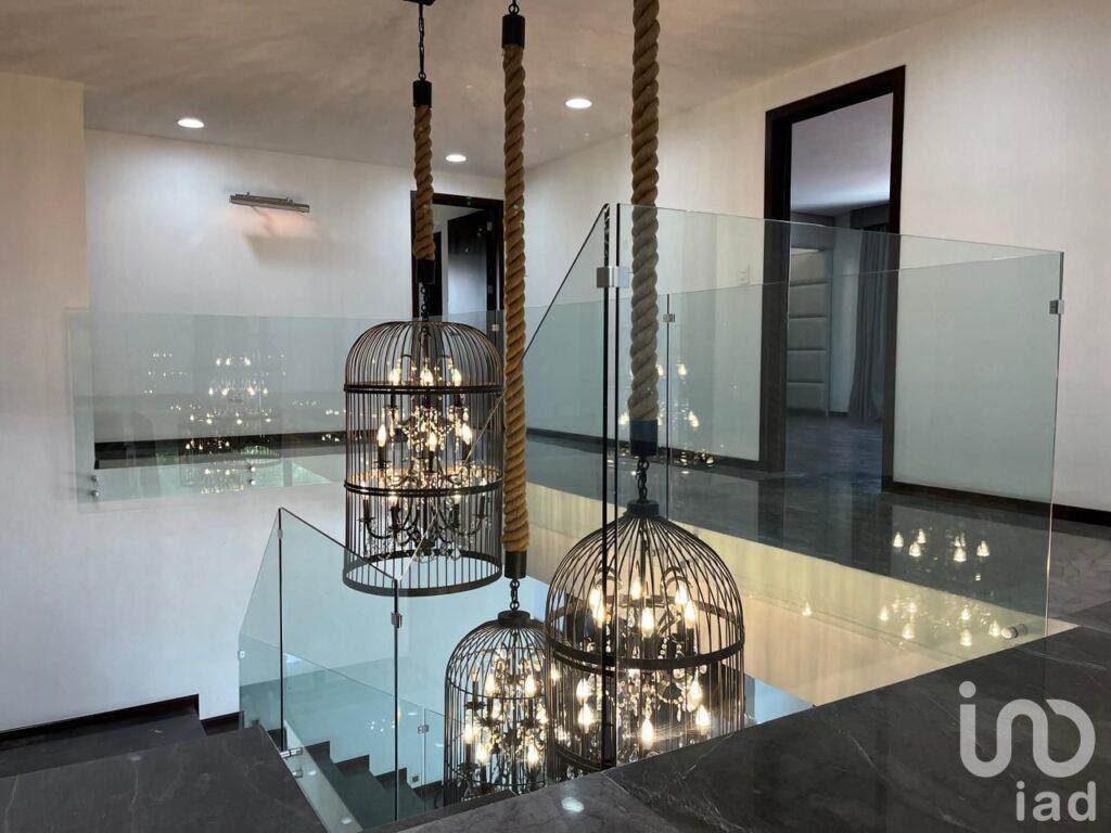 Casa en Venta en La Vista Country Club | Lujo, Jardín Gigante y Seguridad 24/7