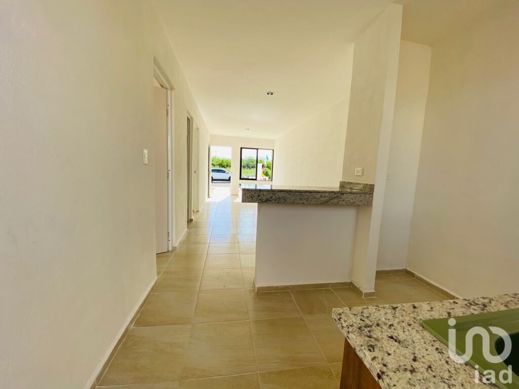 *Casa NUEVA de una Sola Planta* Al Poniente de Mérida, Últimas 2 disponibles