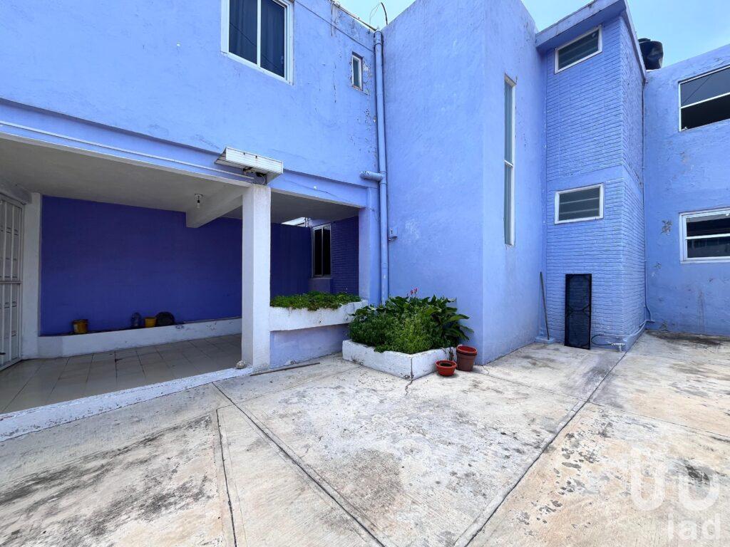 Casa En Venta En La Hacienda Puebla Esquina, Cerca De CU Y Parque Ecológico