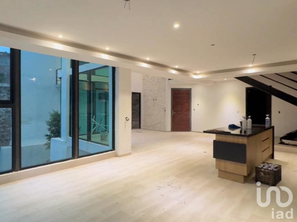 CASA EN VENTA Antes $ 4,9 M / Ahora $ 4,7 M - ! Estrena hoy ! San Juan del Río,  Qro