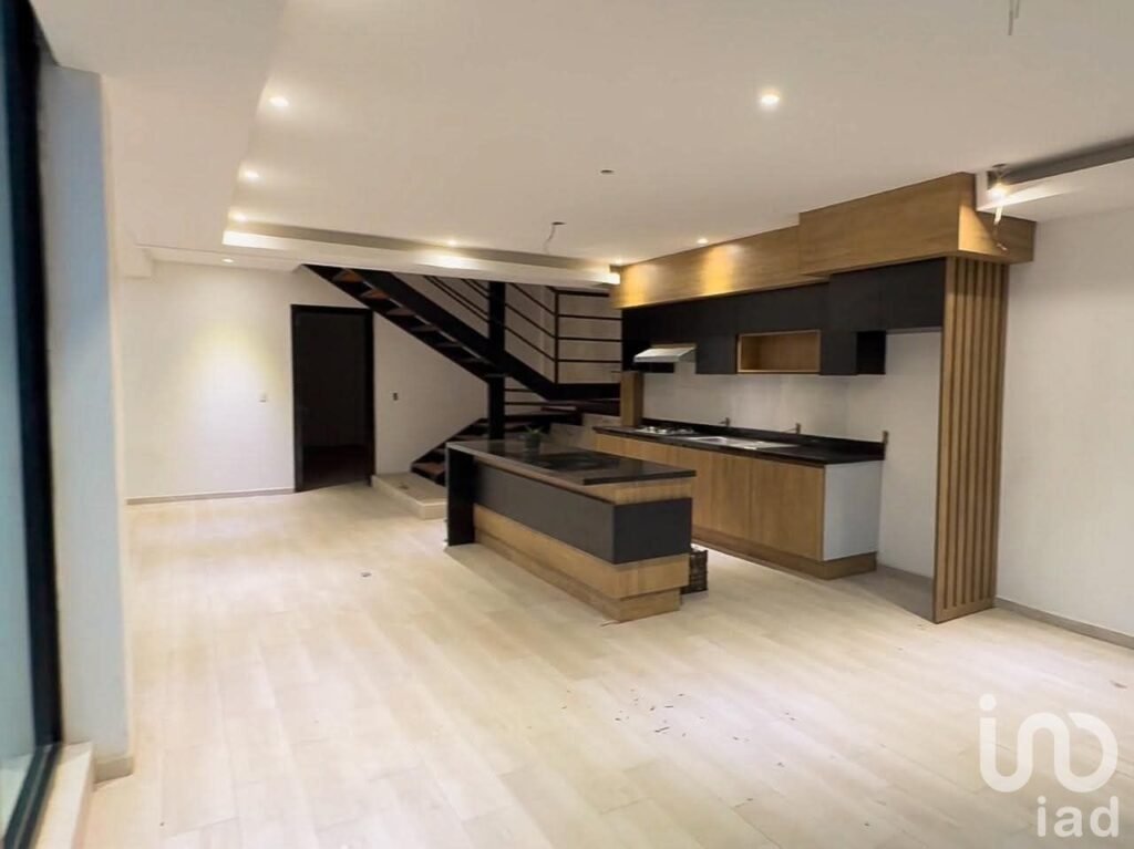 CASA EN VENTA Antes $ 4,9 M / Ahora $ 4,7 M - ! Estrena hoy ! San Juan del Río,  Qro