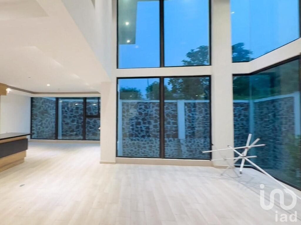 CASA EN VENTA Antes $ 4,9 M / Ahora $ 4,7 M - ! Estrena hoy ! San Juan del Río,  Qro