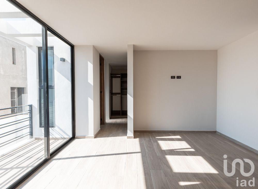 Casa en venta en Parque Chiapas, Lomas de Angelópolis III – Recámara en planta baja y rooftop