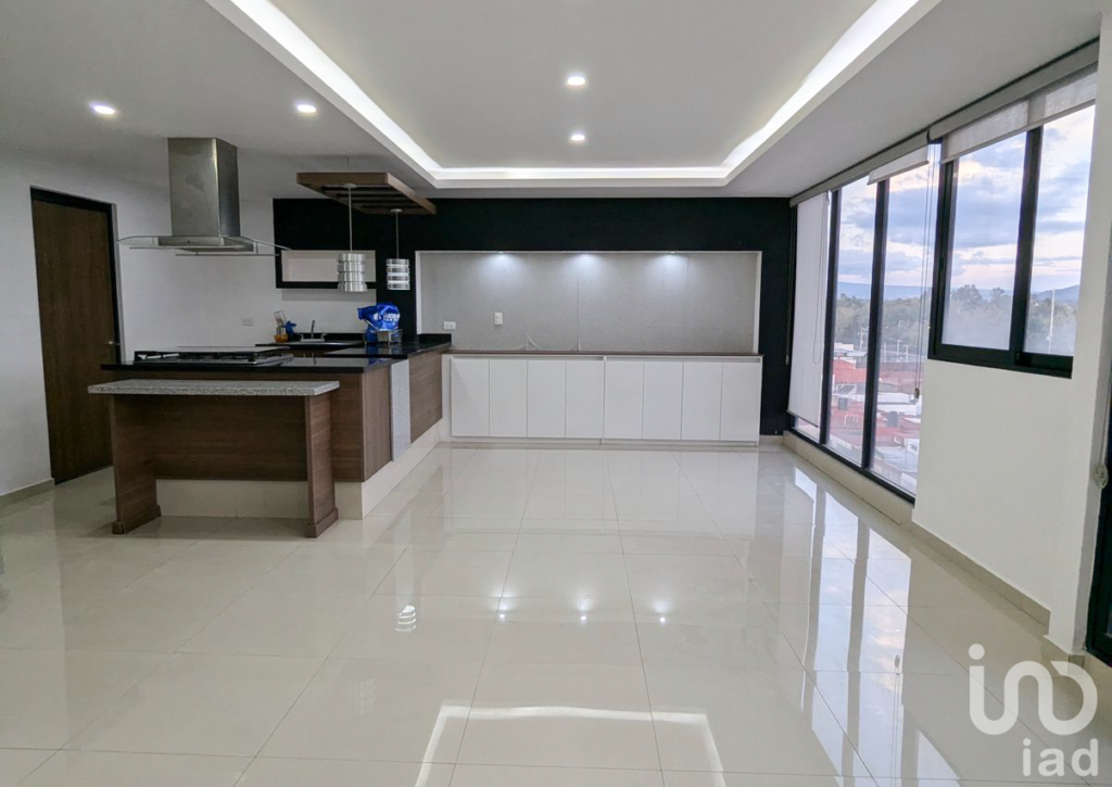 Departamento en Venta en Bella Vista con Vistas Panorámicas al Parque Ecológico y Volcanes.