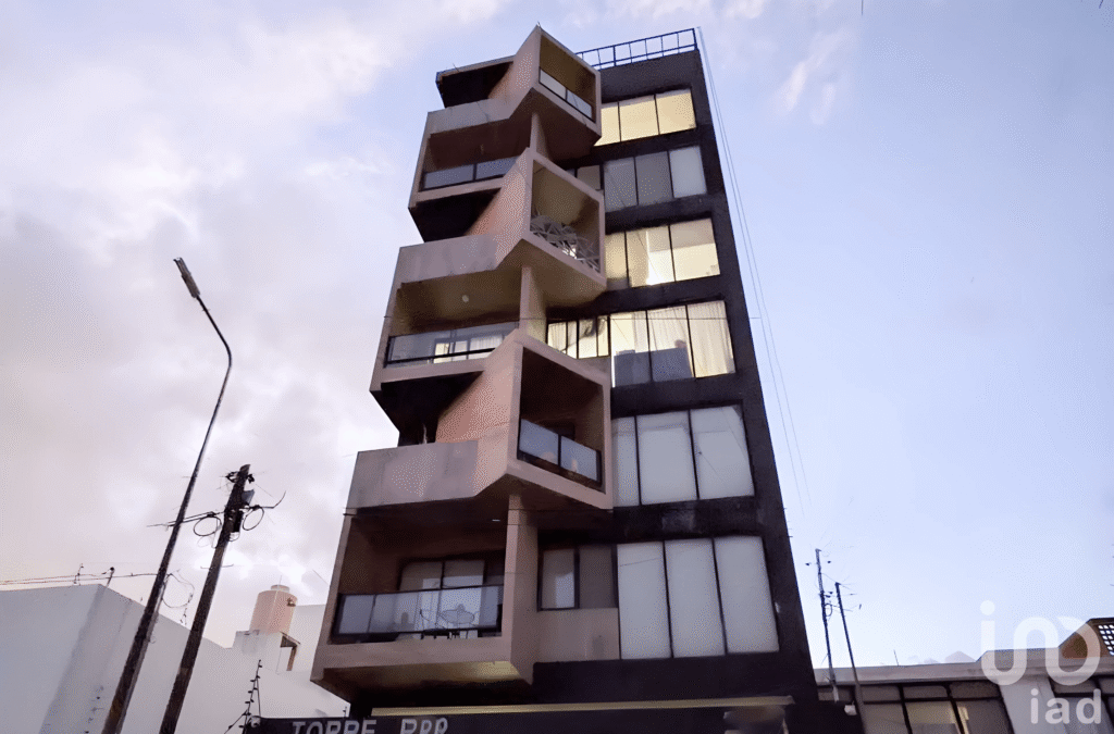 Departamento en Venta en Bella Vista con Vistas Panorámicas al Parque Ecológico y Volcanes.