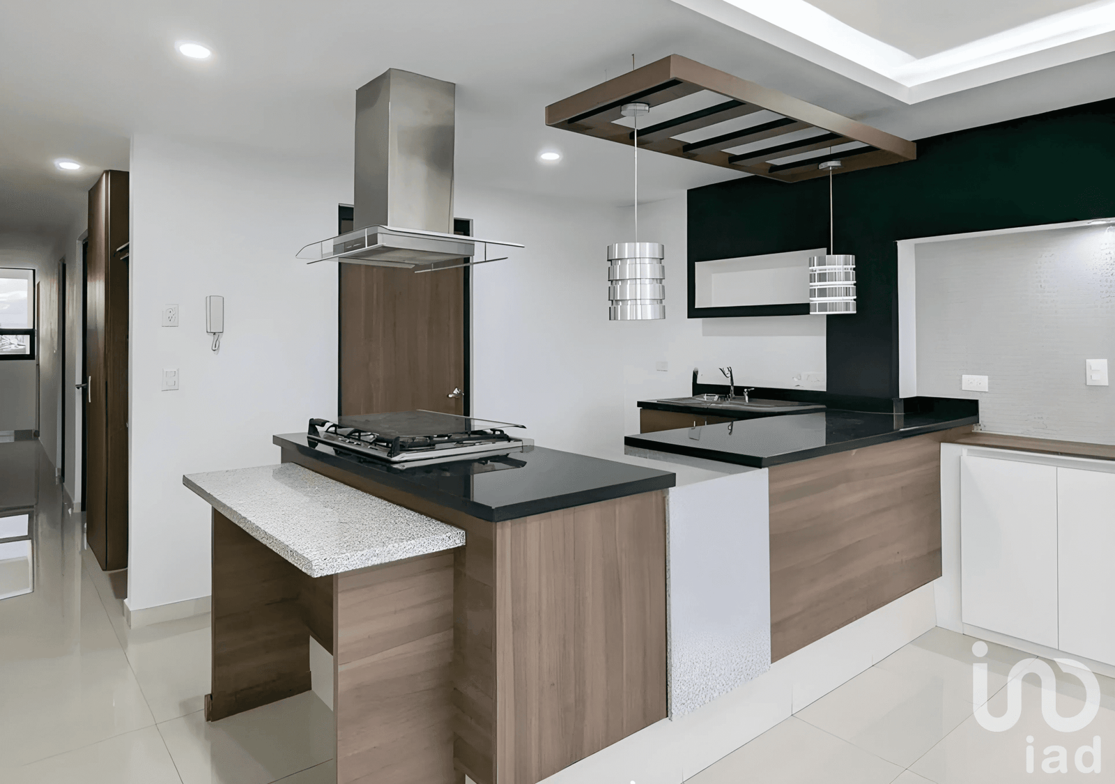 Departamento en Venta en Bella Vista con Vistas Panorámicas al Parque Ecológico y Volcanes.