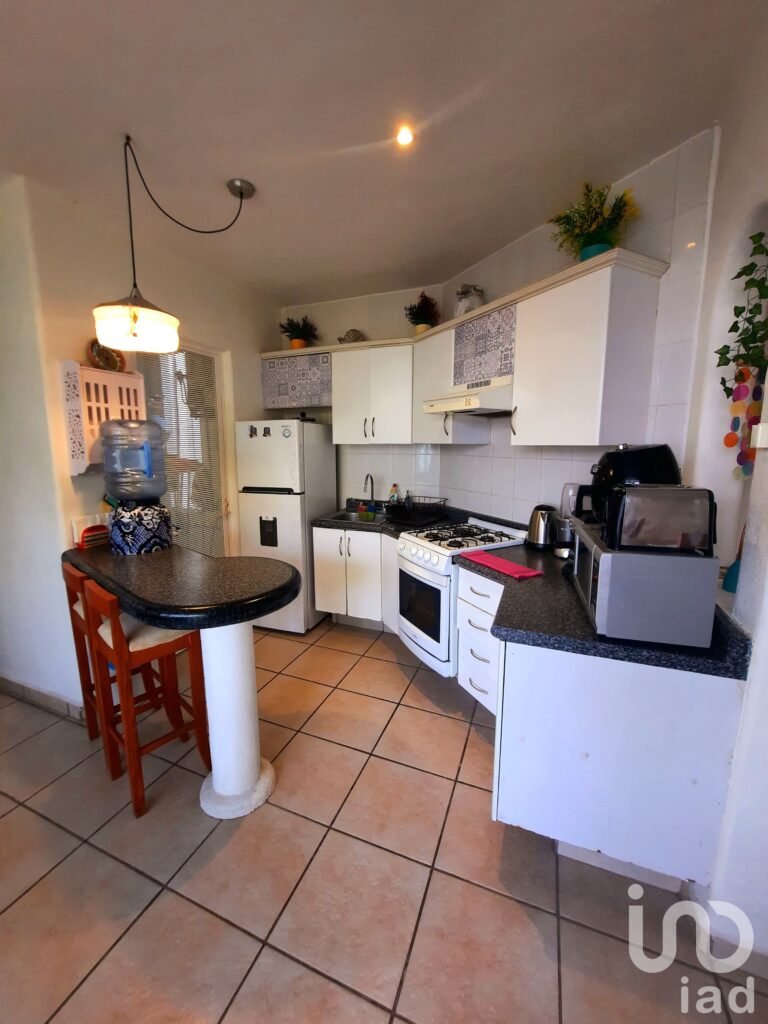 Venta Departamento amueblado con alberca, Ixtapa Zihuatanejo, Guerrero