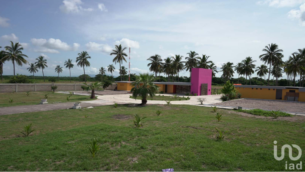 TERRENO EN VENTA EN ISLA NOVILLERO, TECUALA, NAYARIT MEXICO