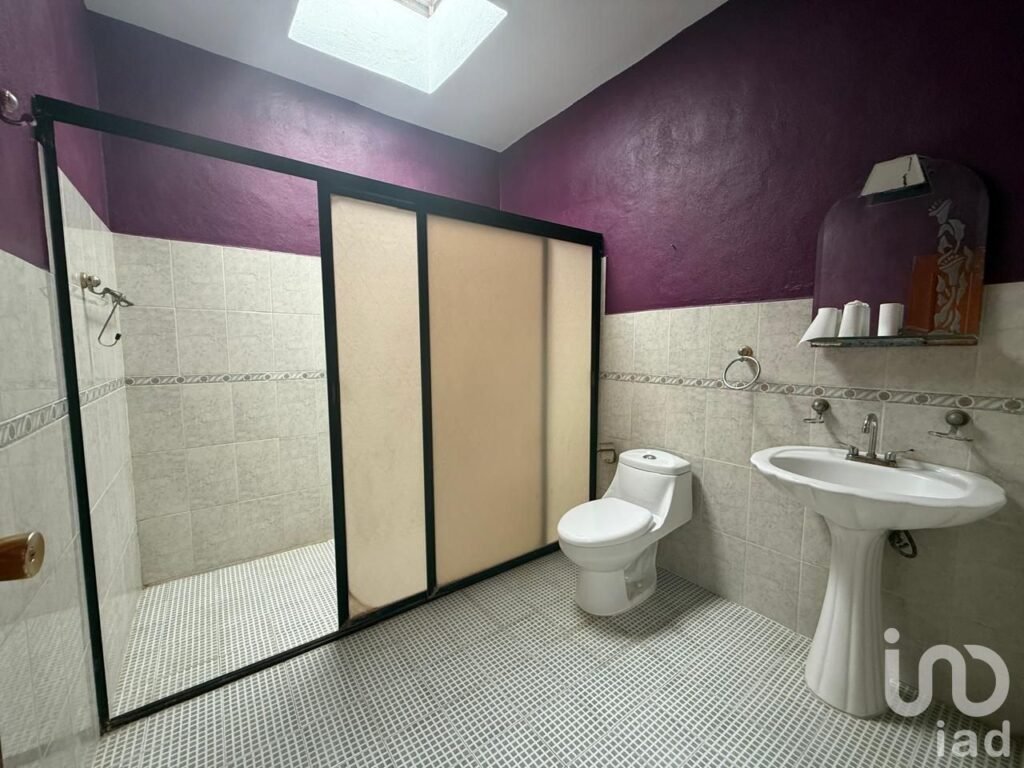 CASA EN VENTA DE UNA PLANTA FRENTE AL HOTEL MARRIOT TUXTLA