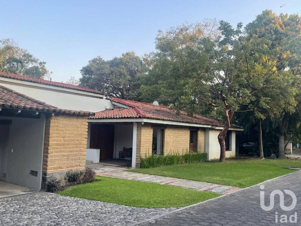 TERRENO EN VENTA DENTRO DE COTO PRIVADO, AMBIENTE SEGURO, COLIMA, COLIMA