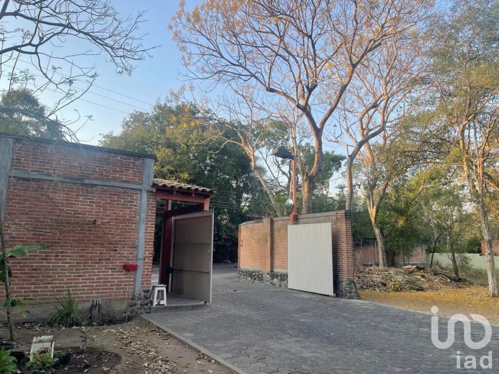 TERRENO EN VENTA DENTRO DE COTO PRIVADO, AMBIENTE SEGURO, COLIMA, COLIMA