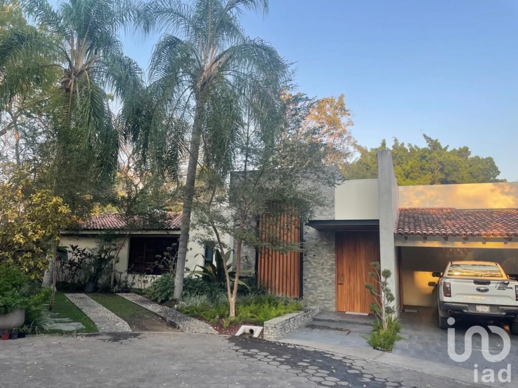 TERRENO EN VENTA DENTRO DE COTO PRIVADO, AMBIENTE SEGURO, COLIMA, COLIMA