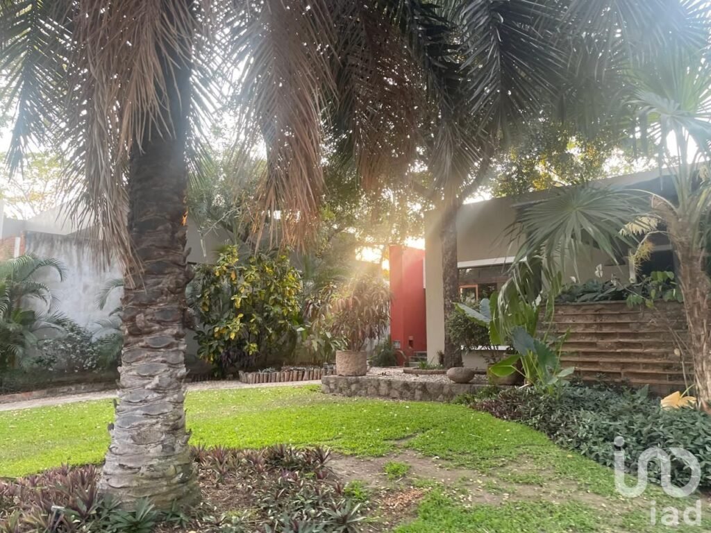TERRENO EN VENTA DENTRO DE COTO PRIVADO, AMBIENTE SEGURO, COLIMA, COLIMA