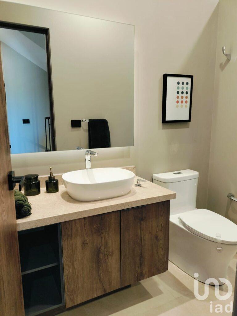 RESIDENCIA EN VENTA EN CAMPANARIO NORTE