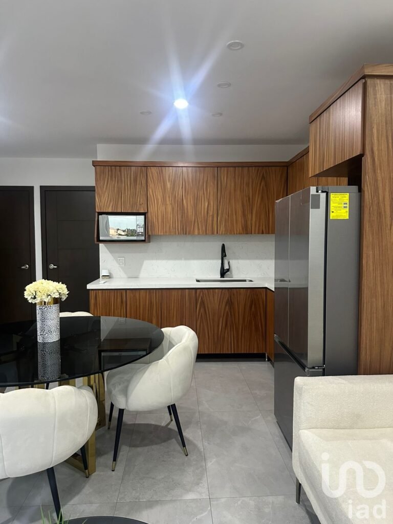 CASA EN RENTA AMUEBLADA 3 RECAMARAS EN PRIVADA  CULIACAN, SIN.