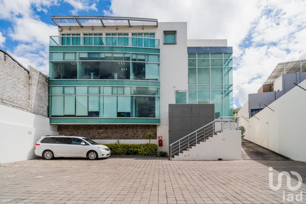 Oficinas en Renta, Los Arcos - Calesa