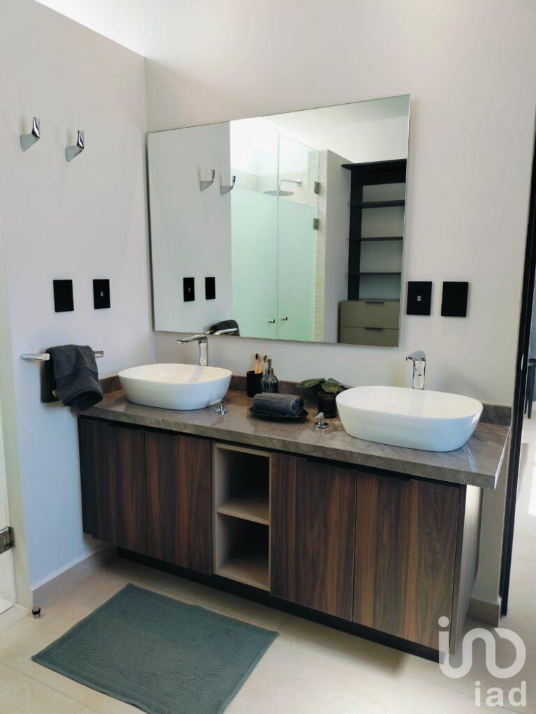 CASA EN VENTA ZONA CAMPANNARIO NORTE