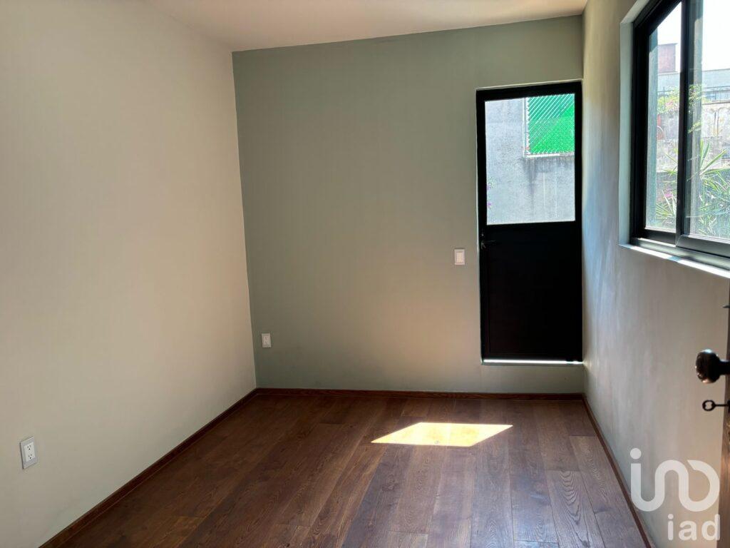 CASA EN VENTA EN NARVARTE ORIENTE