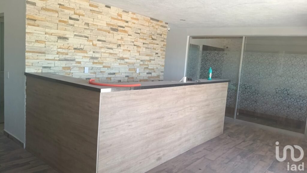 TERRENO EN RENTA PARA PATIO SE MANIOBRAS EN MOMPANI QRO.