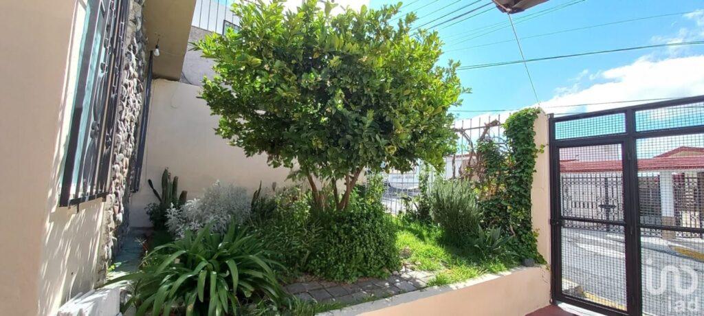 Casa en venta de una planta en Lomas Residencial Pachuca