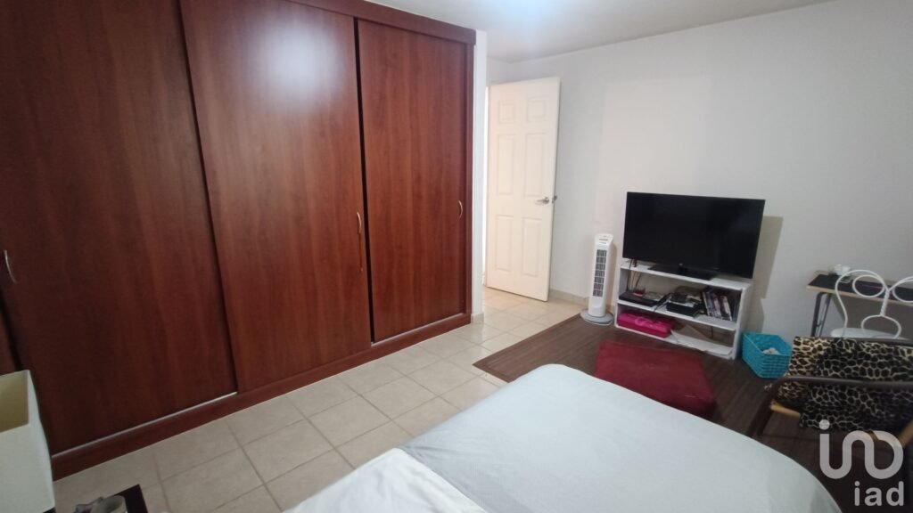 Casa en venta en Jardines del Malecón, de una planta cerca de 3 guerras, punta arena Uni Celaya