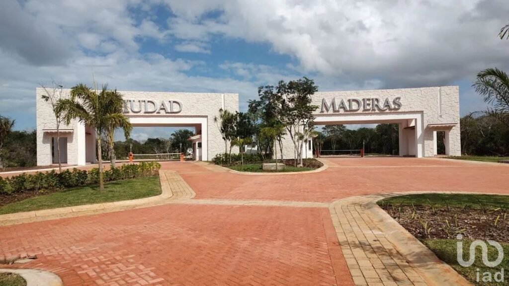 TERRENO PREMIUM EN CIUDAD MADERAS PENINSULA, MÉRIDA YUCATÁN