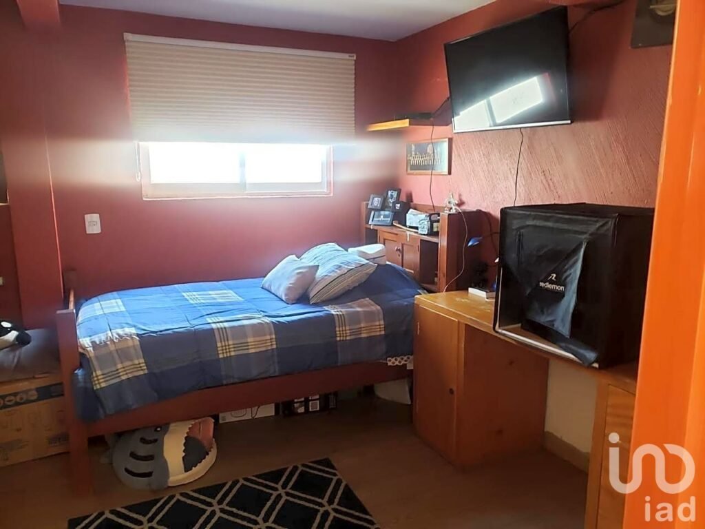 Venta Preciosa casa Privada en Hacienda Sta. Mónica, Edo Mex