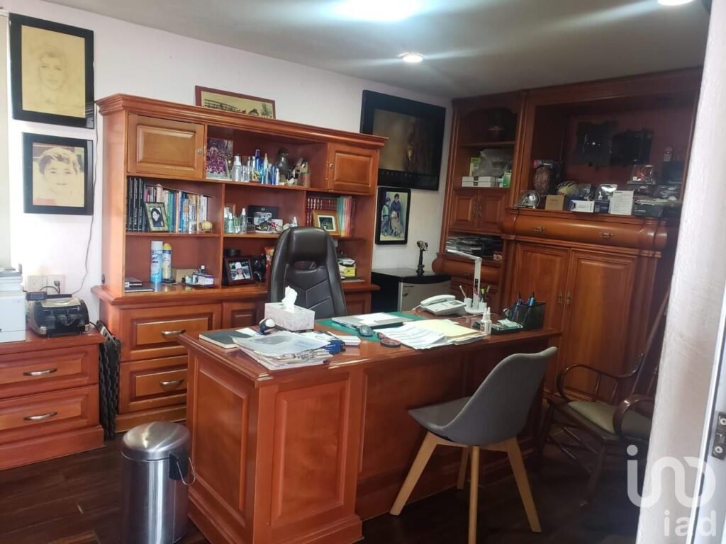 Venta Preciosa casa Privada en Hacienda Sta. Mónica, Edo Mex