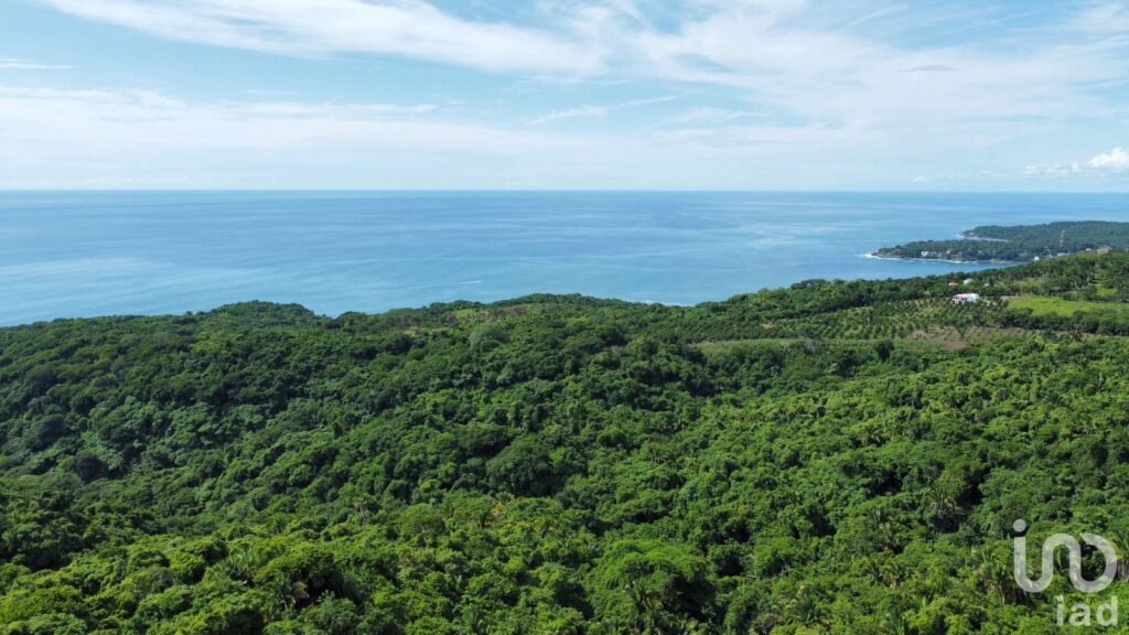 SE VENDE TERRENO EN PLAYA