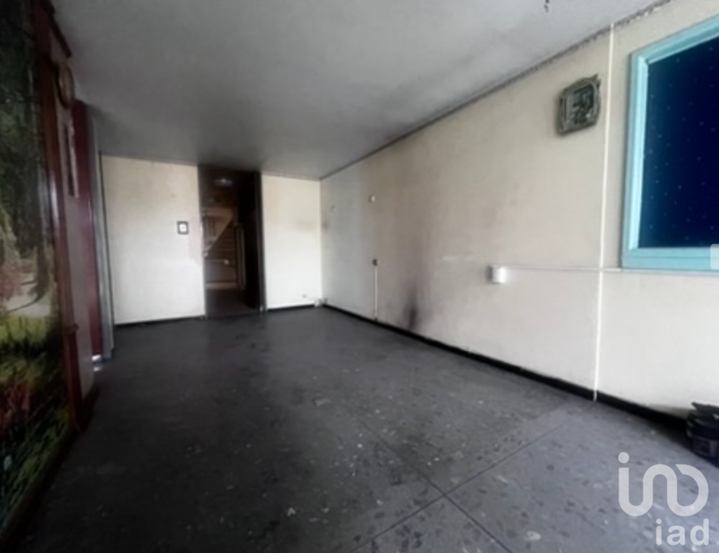 Casa con uso de suelo comercial para oficinas o negocio