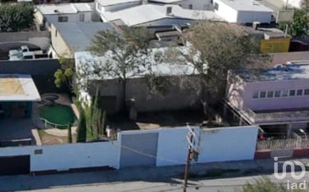 Terreno + Bodega en Renta