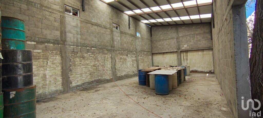 Terreno + Bodega en Renta