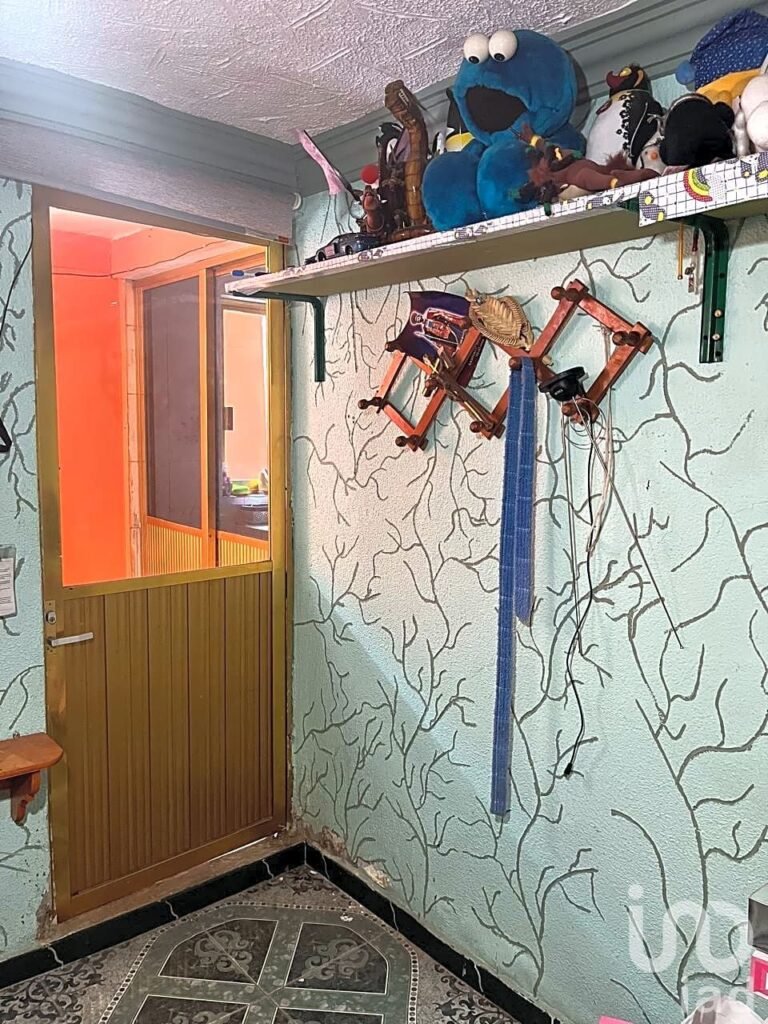 VENTA DE CASA EN NEZAHUALCOYOTL METROPOLITANA 3RA