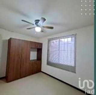 CASA EN VENTA  EN FRACC. LA FLORIDA, APLICA PARA CREDITOS.