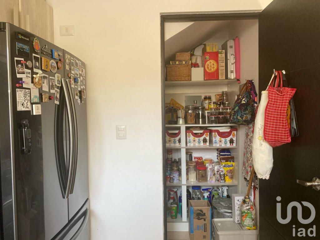 Venta de casa en Zakia, Condominio Arenza, El Marqués, C.P.  76269; Querétaro