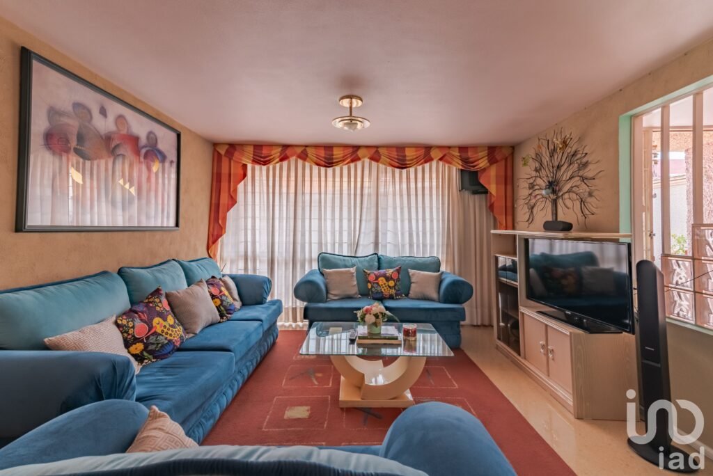 VENTA DE CASA EN JARDINES DEL ALBA, CUAUTITLAN IZCALLI