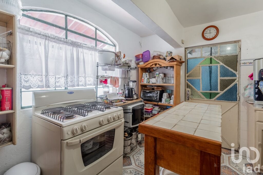 VENTA DE CASA MAS 6 DEPARTAMENTOS  EN POTRERO DE SAN BERNARDINO , XOCHIMILCO , CDMX