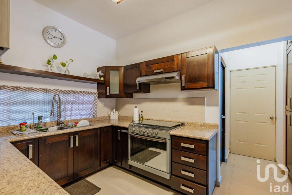 Casa en Venta en Cumbres Elite 9no. Sector, Monterrey, Nuevo León.