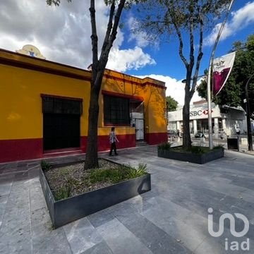 Casa con uso de suelo comercial Av Juarez, Puebla