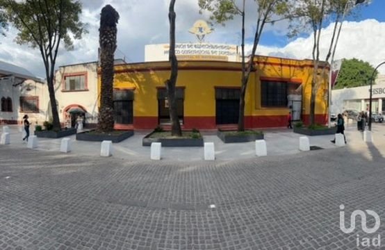 Casa con uso de suelo comercial Av Juarez, Puebla
