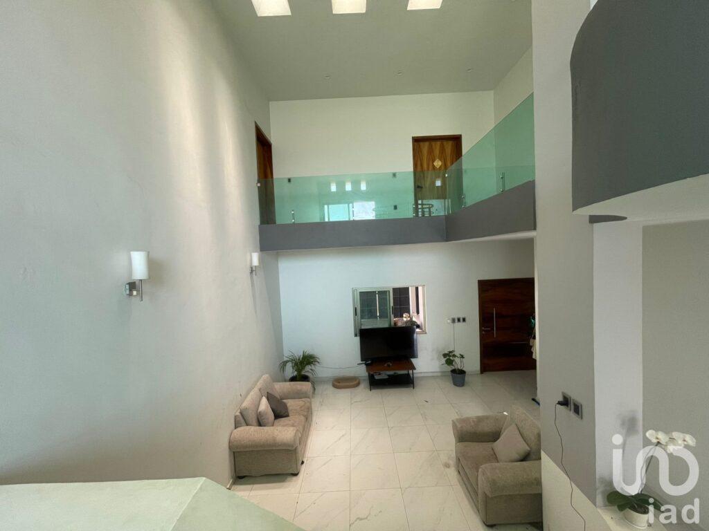SE VENDE CASA EN VILLA DE ALVAREZ, COLIMA, MEXICO