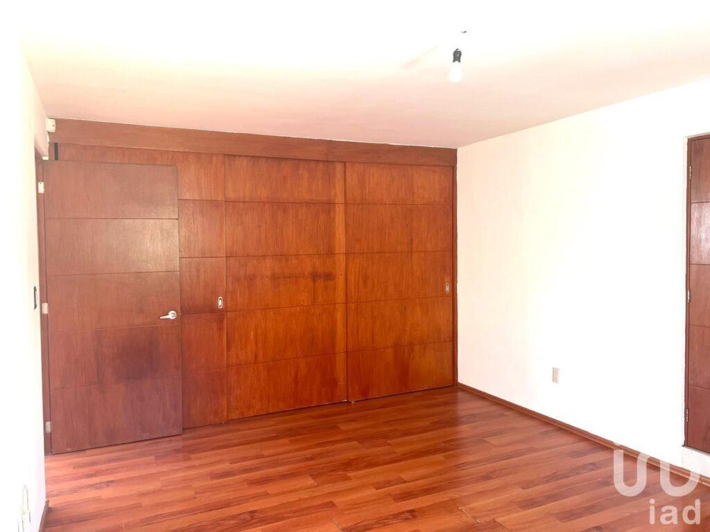 Casa en VENTA en Lomas del Tecnológico San Luis Potosí para Inversionista